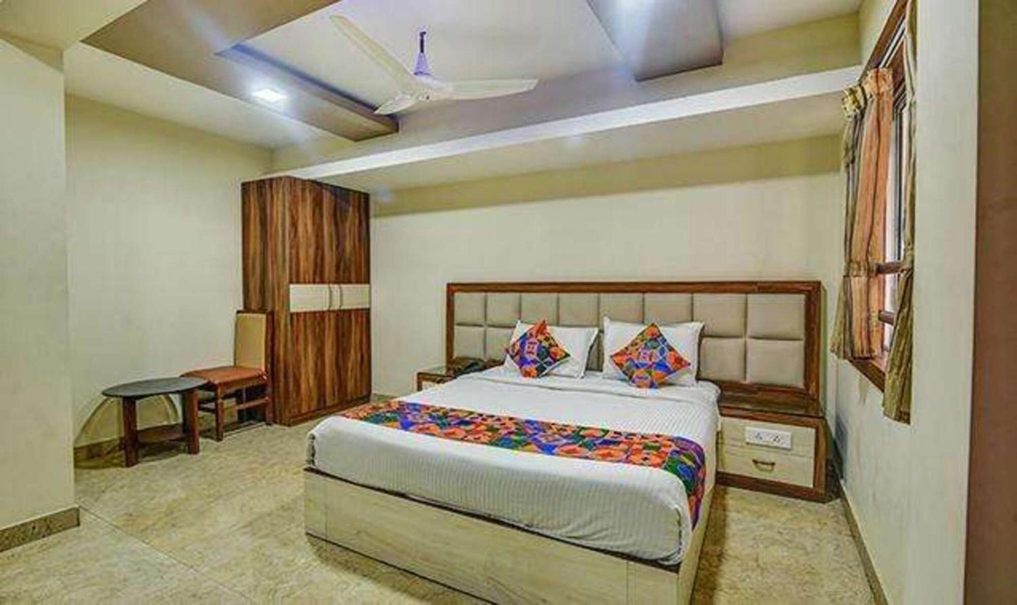 Fabhotel Chennai Palace - Nr Parry'S Corner Dış mekan fotoğraf